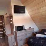 아파트 Dziupla U Gorala 샤플라리