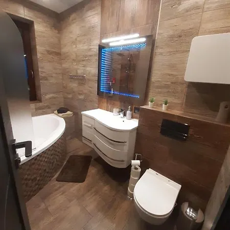 Dziupla U Gorala * 斯扎法拉瑞