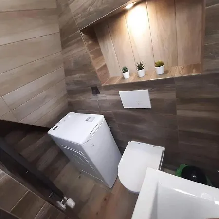 Dziupla U Gorala 公寓