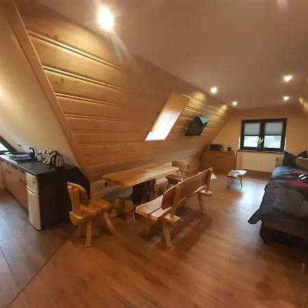 公寓 Dziupla U Gorala 斯扎法拉瑞